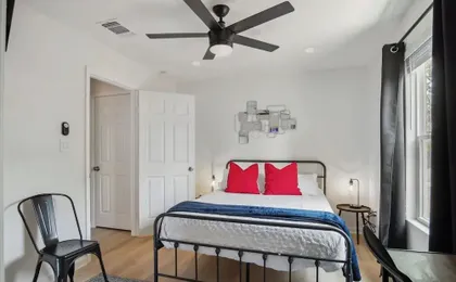 Your Amazing 3br/2ba Downtown Delight!