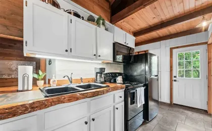 Whispering Bass Lodge 3bdr