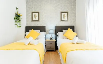 Bright Renovated Full of Natural Light 2BR 2BA