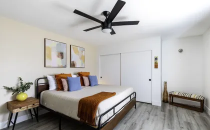 Sky Harbor House - Centrally Located W/hot Tub 3 Bedroom Home by RedAwning