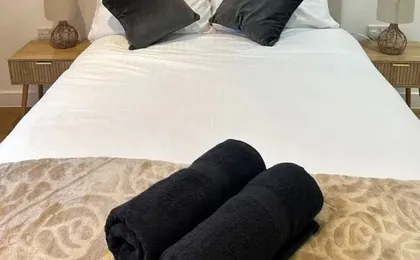 City Apartment-gym-terrace-games Room-free Parking