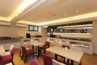 Starway Hotel Nanjing Jiaoyuan Metro Station