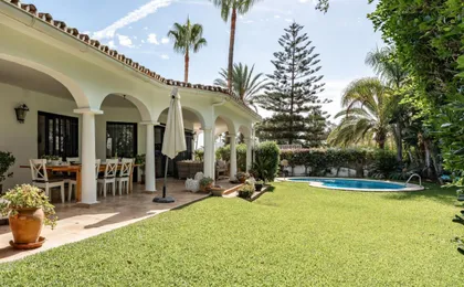 Nice Villa Caribplaya