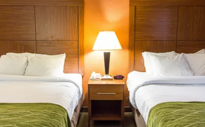 Comfort Inn & Suites Airport Convention Center