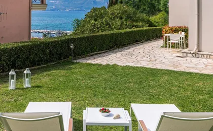 Seaview Luxurious Apartment Near Corfu Town - Adults Only by Konnect