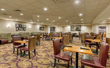 DoubleTree by Hilton Downtown Wilmington - Legal District