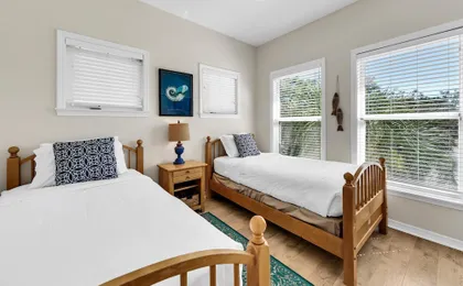 Stars Hollow Cottage