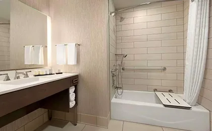 Embassy Suites San Antonio Brooks Hotel & Spa