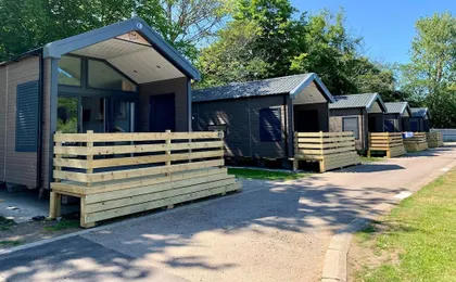 2 Bed Lodge - Sleeps 4 - Parking - Wifi