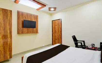 Hotel O Bolligudem