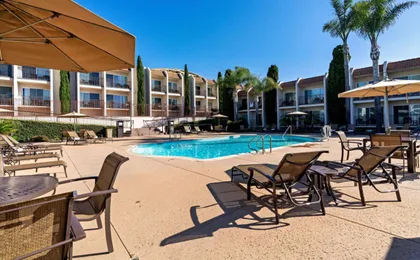Best Western Plus Royal Oak Hotel