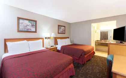 Days Inn by Wyndham Oklahoma City Fairground