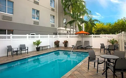 Four Points by Sheraton Fort Lauderdale Airport - Dania Beach