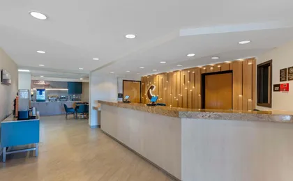 Comfort Inn Marina