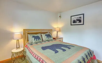 Eagle-vail Hideaway w/ Golf, Ski, and More!