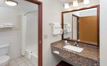 AmericInn by Wyndham Iowa Falls