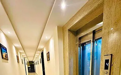Hotel Comfort Plaza