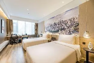 Orange Hotel Shanghai Xujiahui Xietu Road