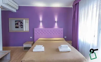 HOTIDAY Room Collection - Roma Barberini