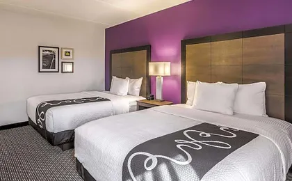 La Quinta Inn & Suites by Wyndham Columbia / Fort Meade