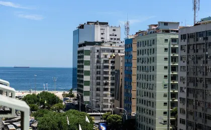 A 450 Metros de la Playa de Leme Pi903