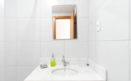 Br06 Quarto E Sala - 550m Praia Da Barra