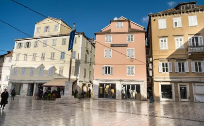 Split City Centre Room