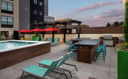 Home2 Suites by Hilton Nashville Downtown Convention Center (H)