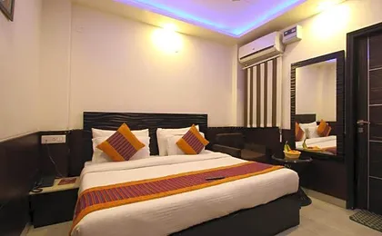 Hotel Hill Palace