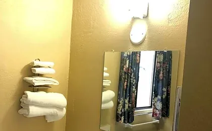 Laurel Park Inn