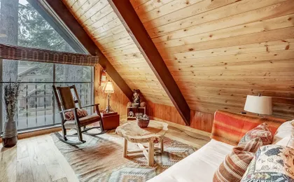Woodland Escape - Cute Little Cabin in the Woods!