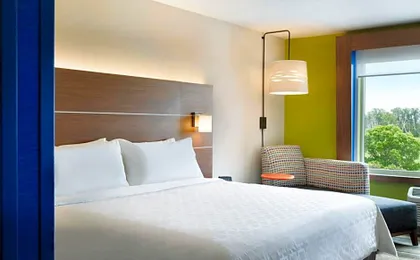 Holiday Inn Express and Suites Nebraska City By IHG