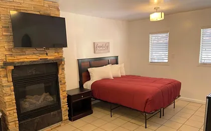 Snow Bear Lodge
