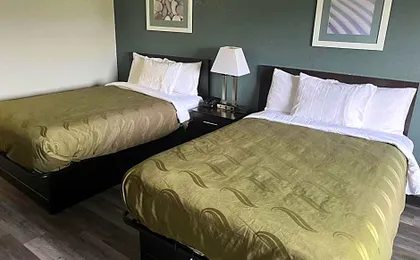 Quality Inn Columbia City near US-30