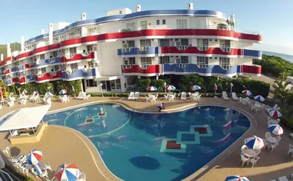 Apartamento de 1 Quarto de Frente a Praia Dos Ingleses