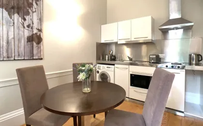 Queen Victoria Apartments