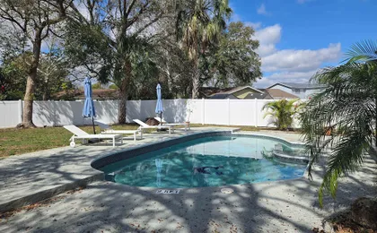 Bay Crest House Stay for 10!