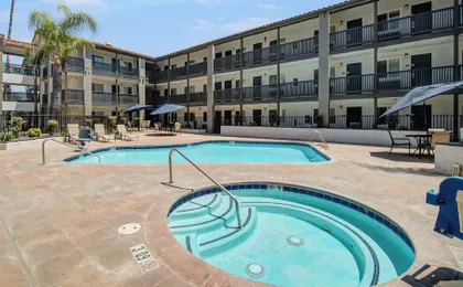 Studio 6 Ontario, Ca - Convention Center - Airport