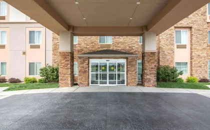 Sleep Inn & Suites Haysville
