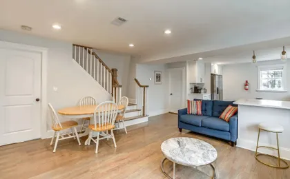 Long Branch Getaway - Walk to Beaches & Dining!