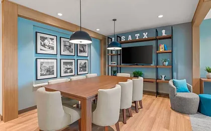 Everhome Suites San Antonio Lackland near SeaWorld by Choice Hotels