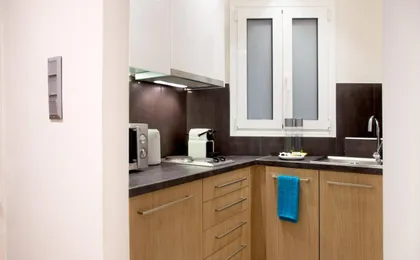 Toni's Brand-New Studio Next To Syntagma Square (Adults Only)