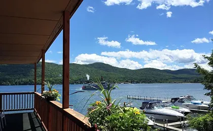 Lake Crest Inn