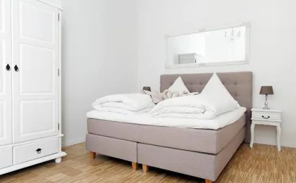 SC 02 by ROCKCHAIR Apartments l SUPERHOST Status l 4 Bedrooms Boxspringbeds 2 Bathrooms Balcony Elevator - Cozy Family & Business Flair welcomes you!