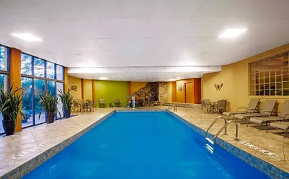 Mountain Valley Inn & Suites