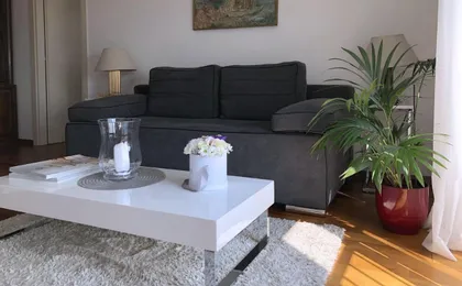 Apartment Buble