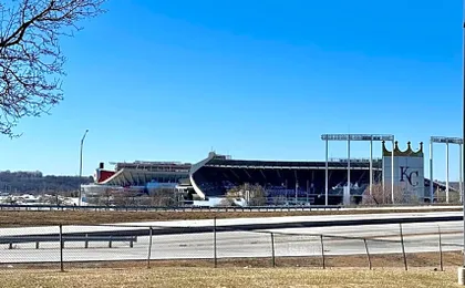 Hotel Lotus Stadium