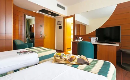 Hotel Mirage Sure Hotel Collection by Best Western