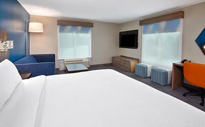 Holiday Inn Express Hotel & Suites Grand Rapids-North By IHG