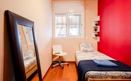 Three Bedroom Apartment in Sants